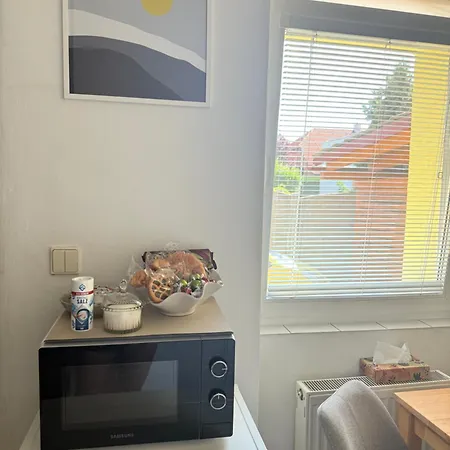 Domcek Matiyas No Parties Allowed Дом отдыха